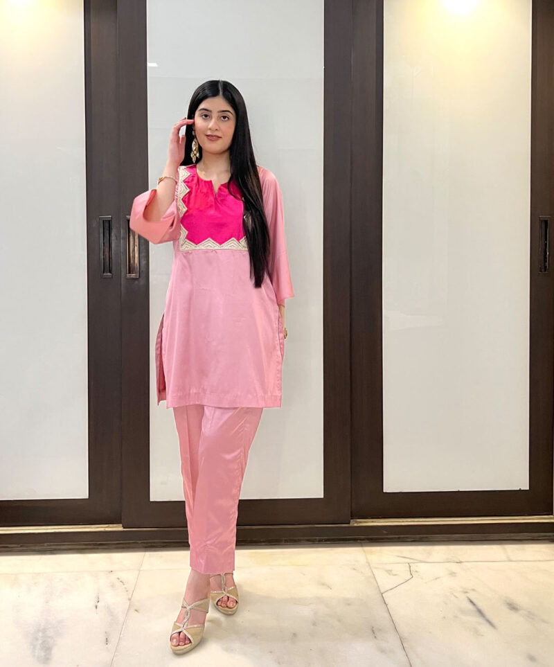 GULNAAR KURTA SET - Image 4